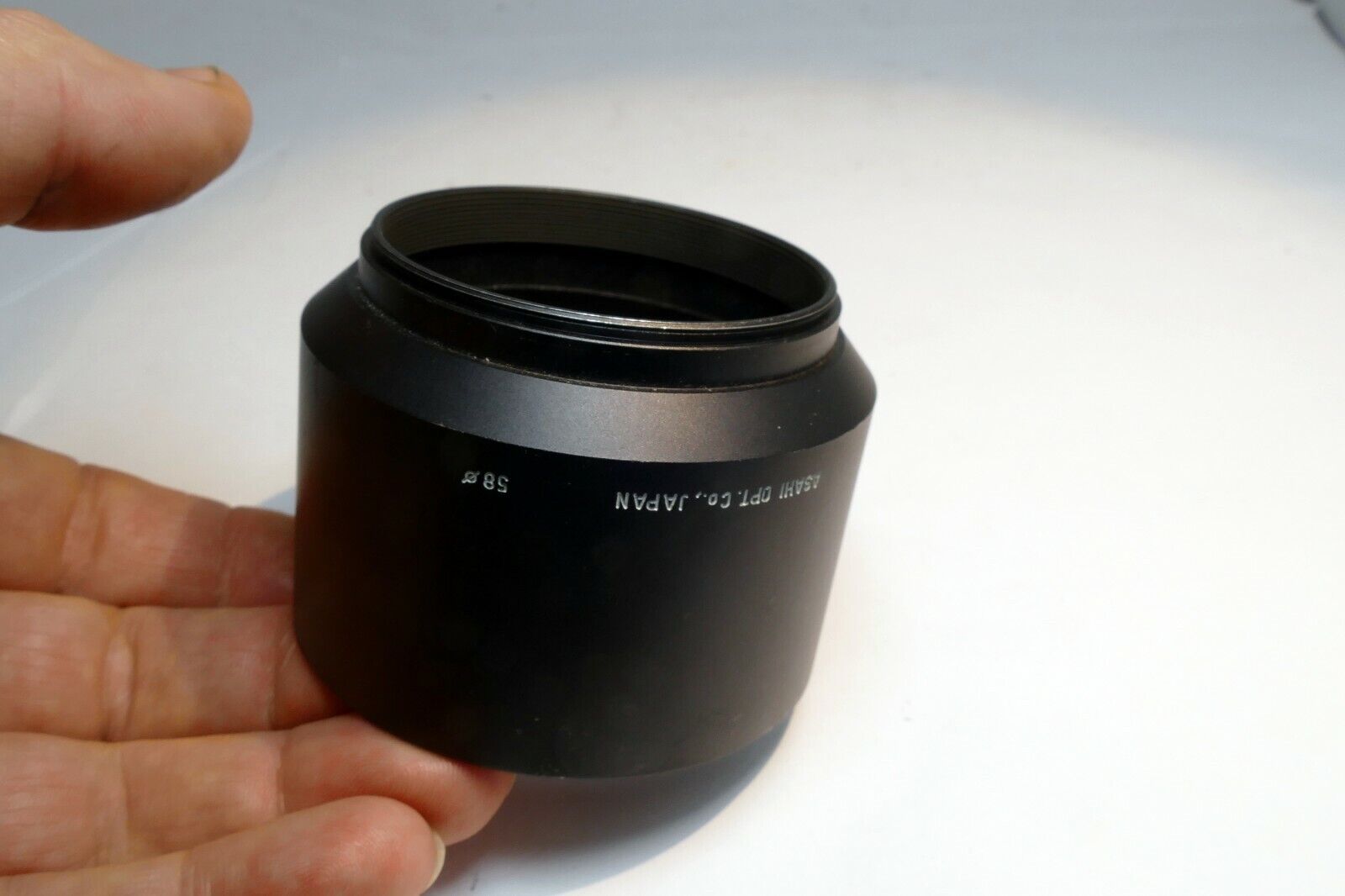 Pentax 58mm Lens Hood Shade for Takumar M42 manual focus 135mm f2.5 Asaho Co.
