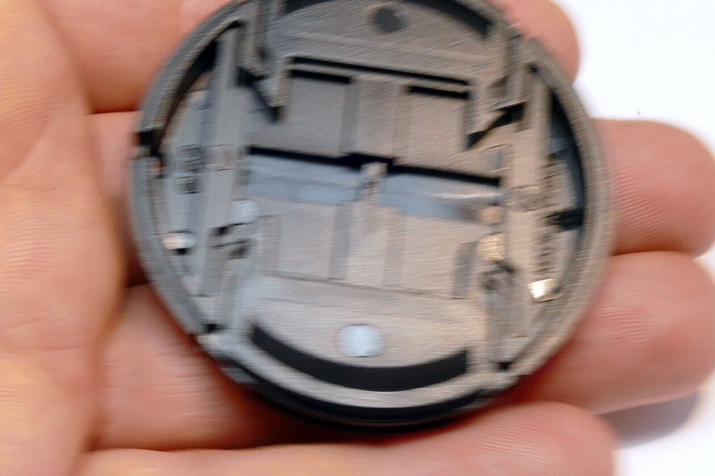 ProMaster 52mm rim Lens Front Cap Snap on type  55-200mm