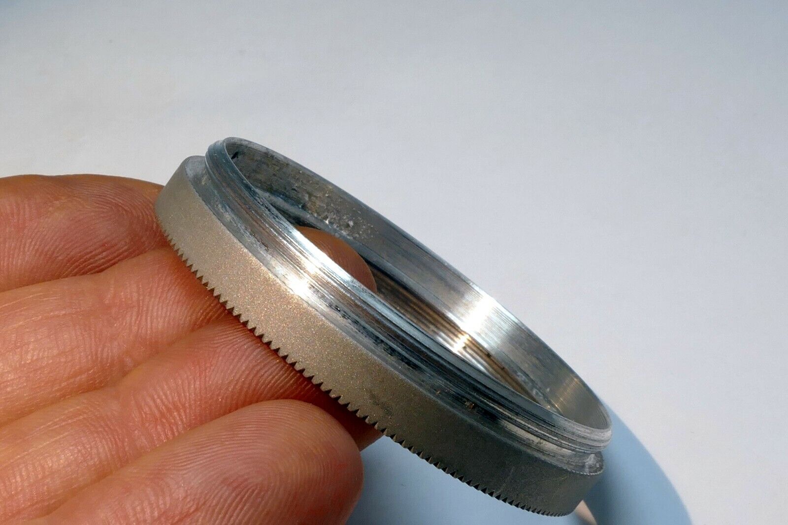 Tiffen 54mm (series VII 7) Filter retaining ring screw in made in USA (chrome)