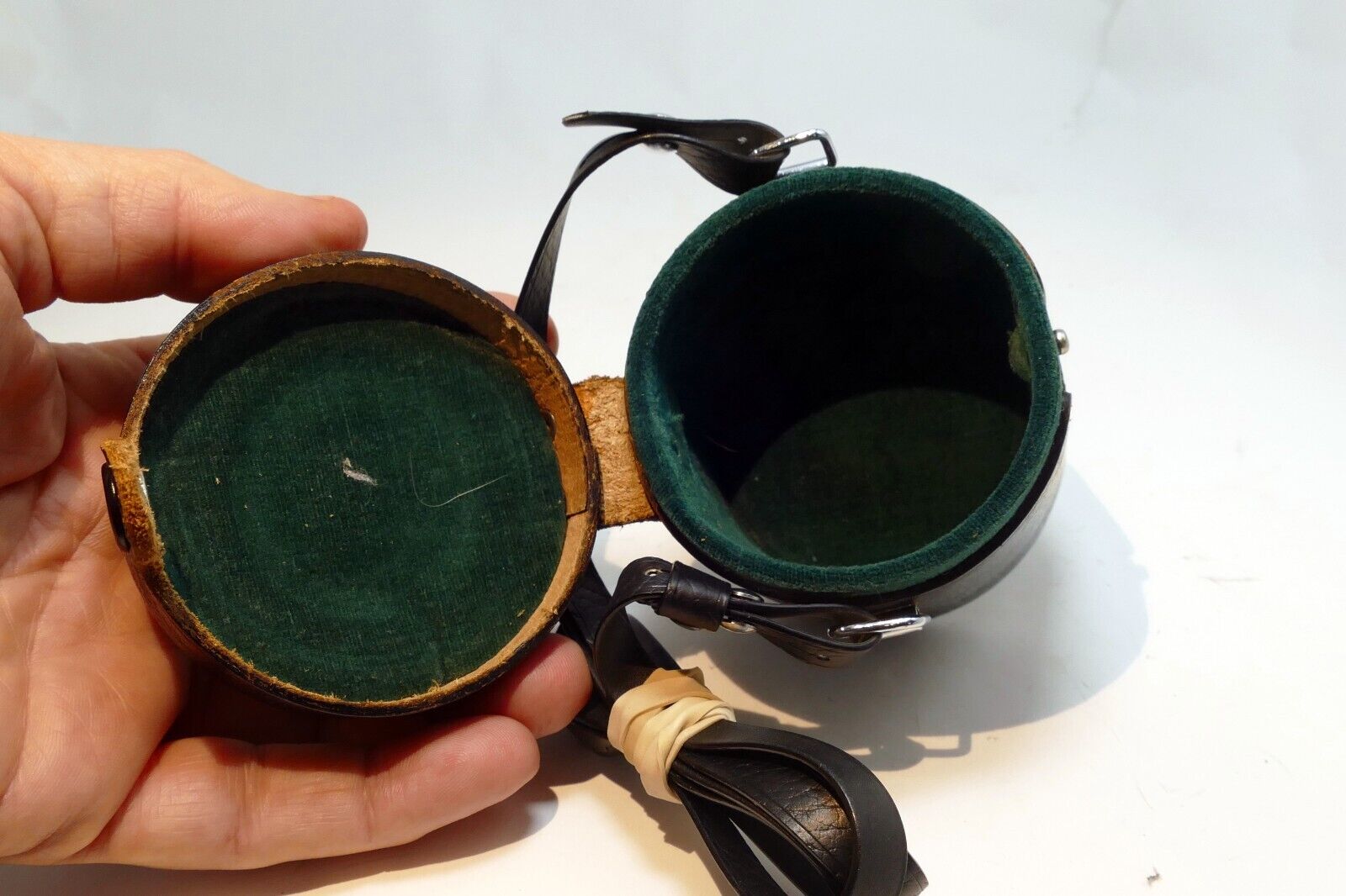 Pentax Asahiflex hard Lens Case for 83mm F/1.9 M37 58mm f2.4