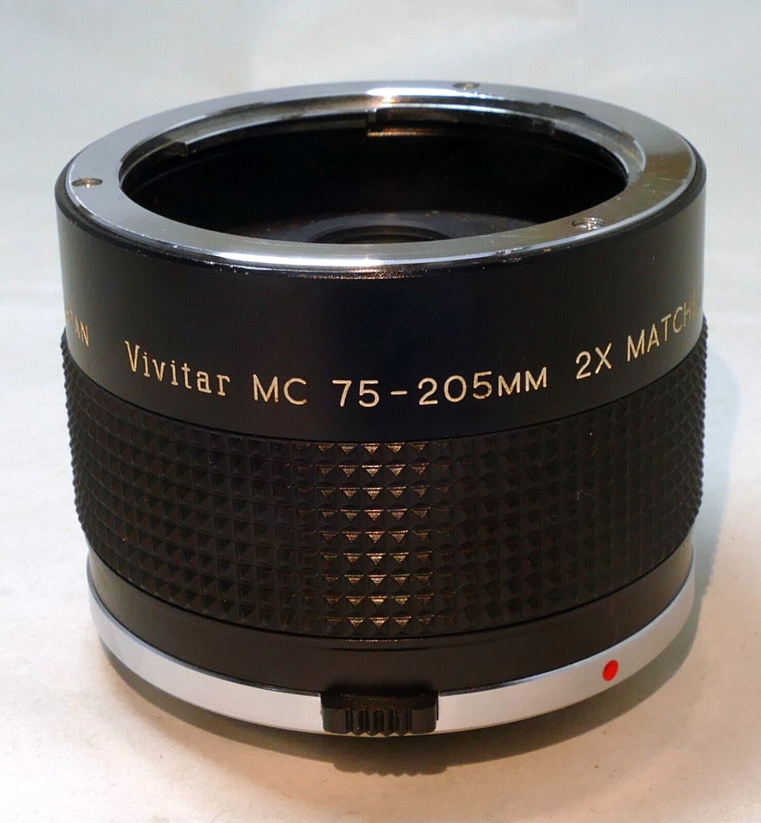 Vivitar 2X lens Teleconverter for Olympus OM mount 75-205mm Matched MC
