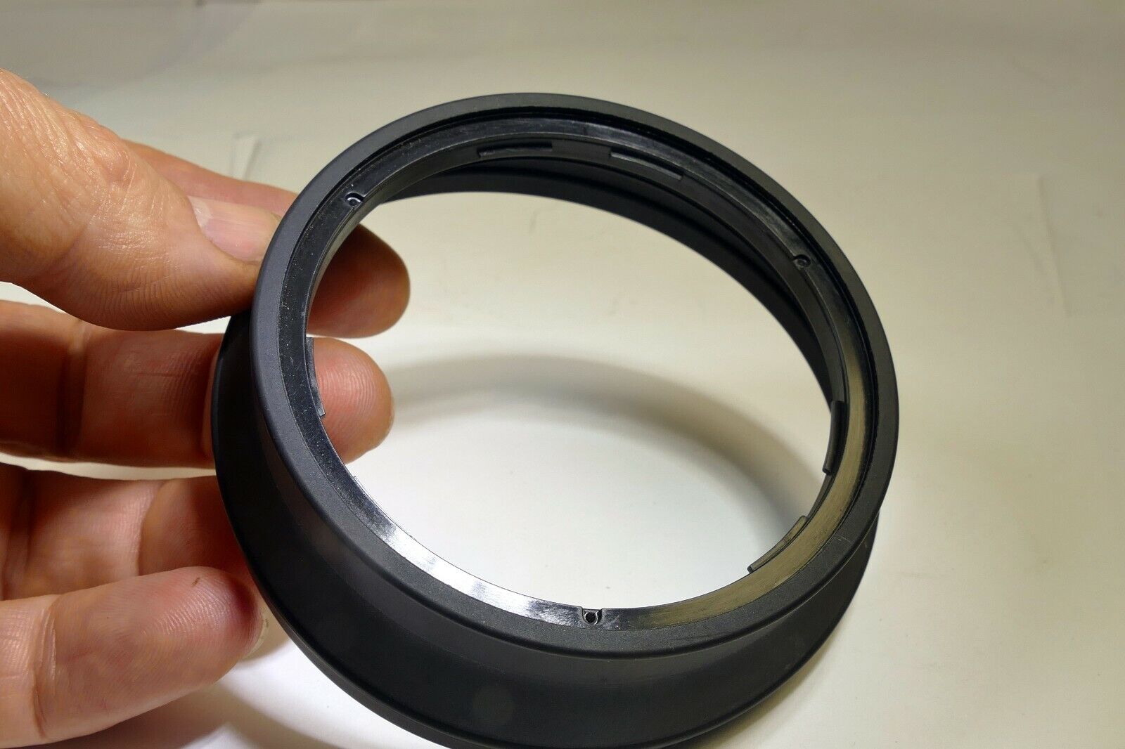 SIGMA twist on Rubber Hood shade for 28-200mm lens AF 72mm rim  f3.8-5.6