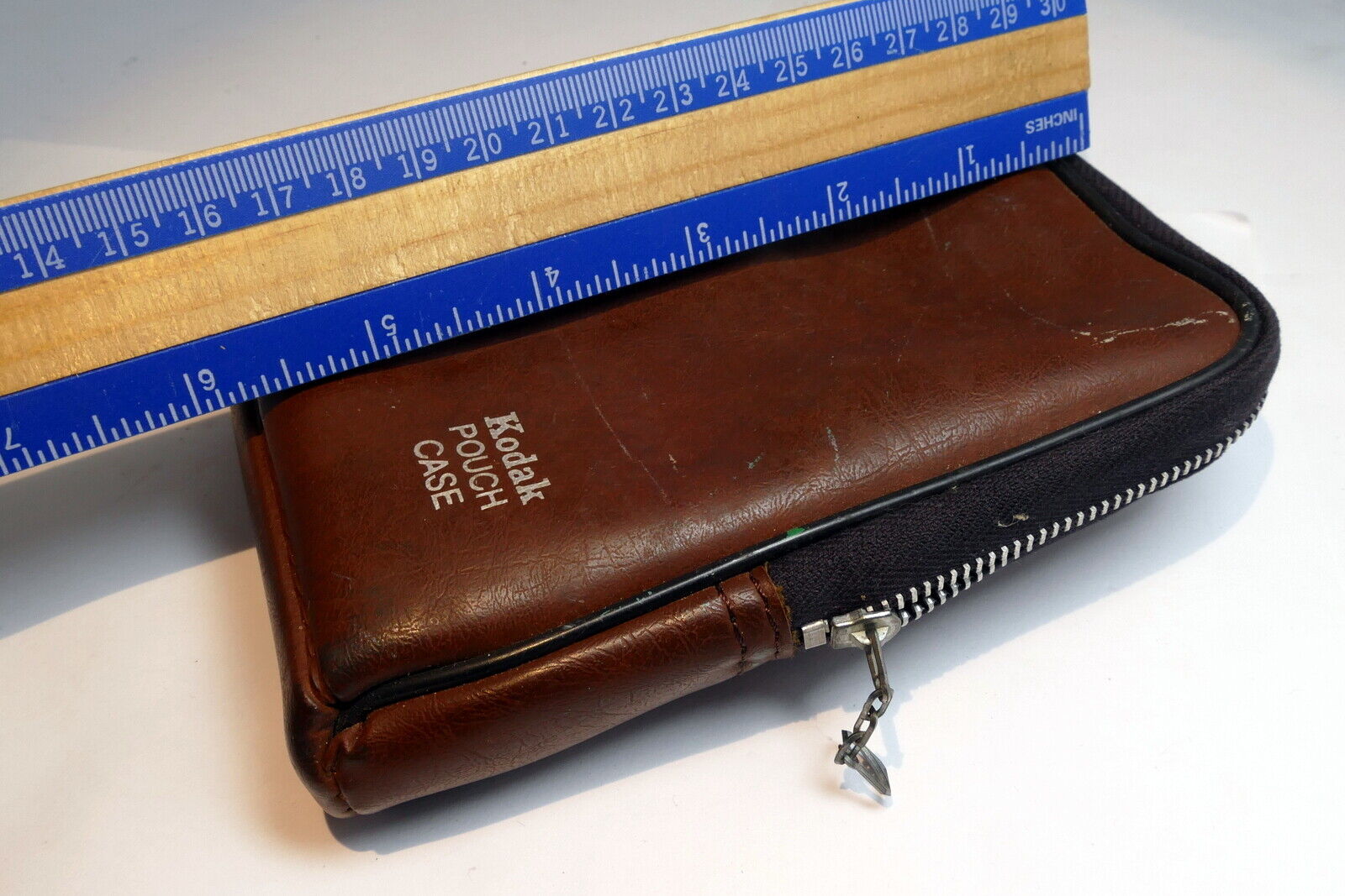 Kodak Pouch Case for camera or flash 6X4X1.5" 
