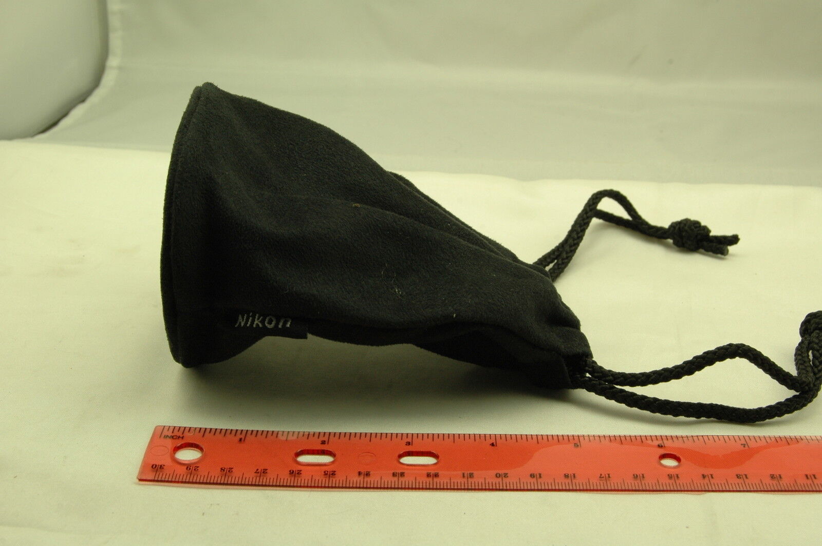 Nikon CL-0913 Soft Lens Pouch drawstring 35mm f1.8G 50mm f1.4 28mm 2.8 AF