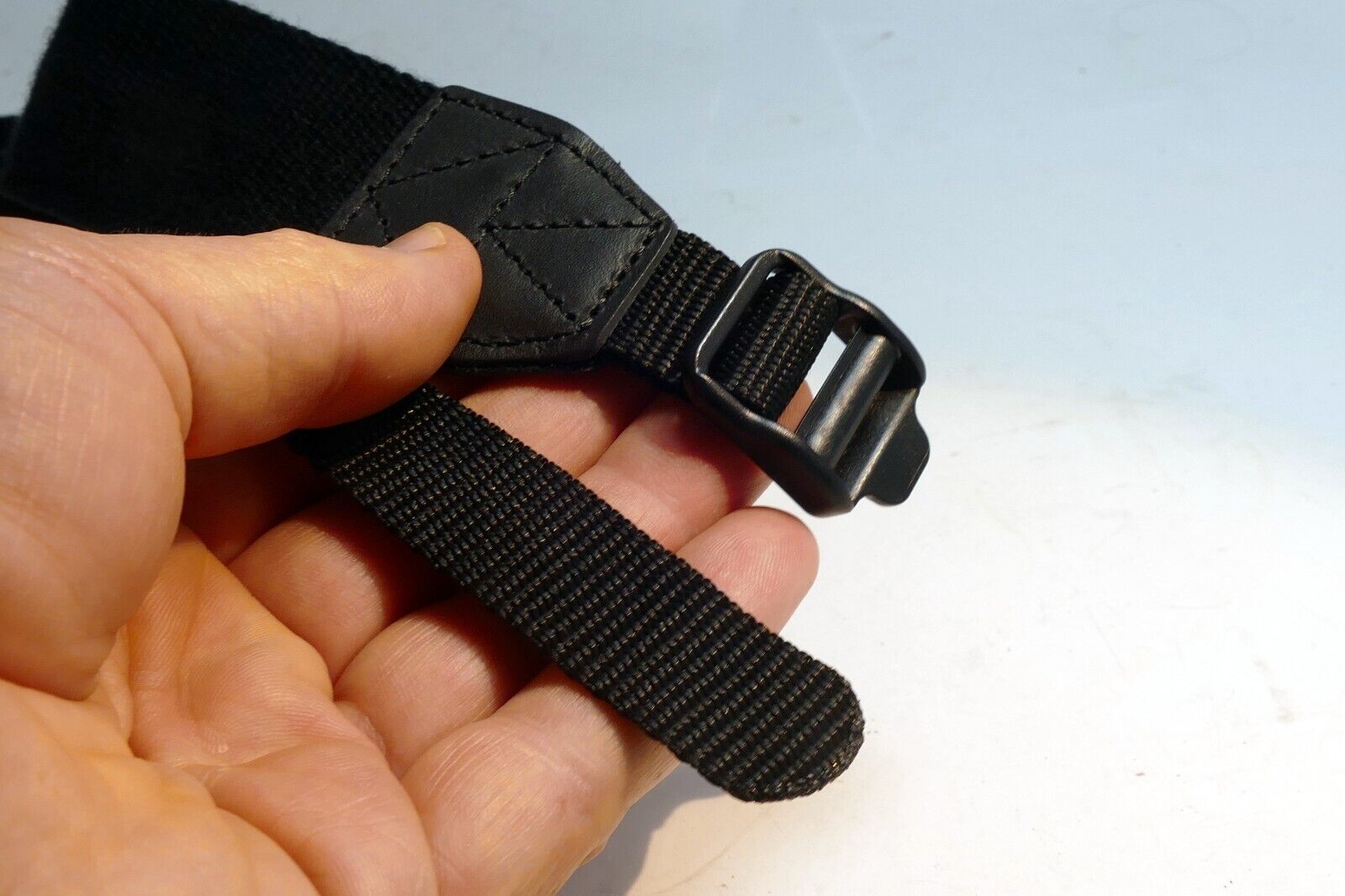 Sigma Strap  for a Lens case 4cm wide for EX f2.8 APO padded case - genuine