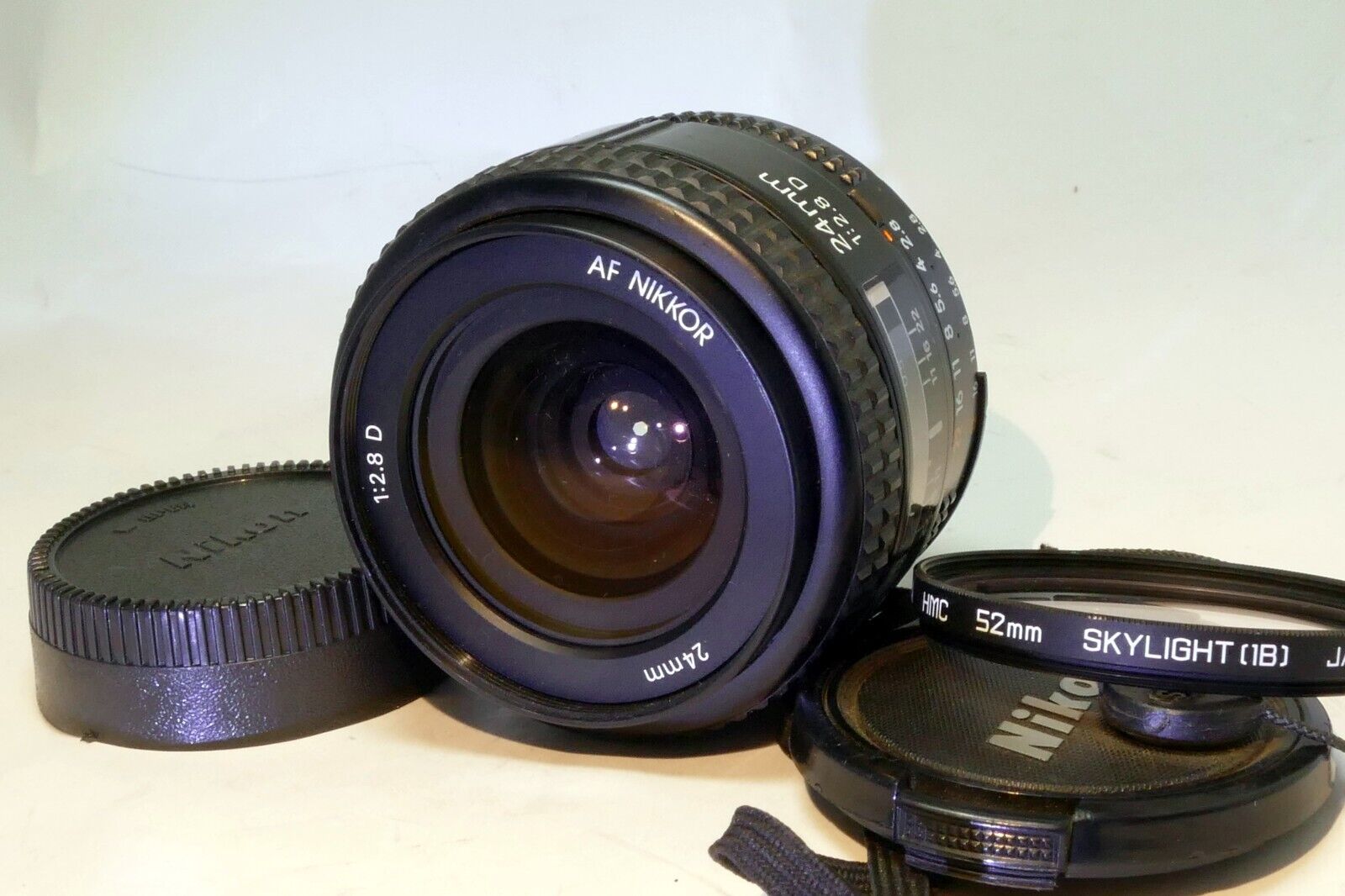 Nikon Nikkor AF 24mm F2.8 D Autofocus Lens  AS IS - parts - works manual mode