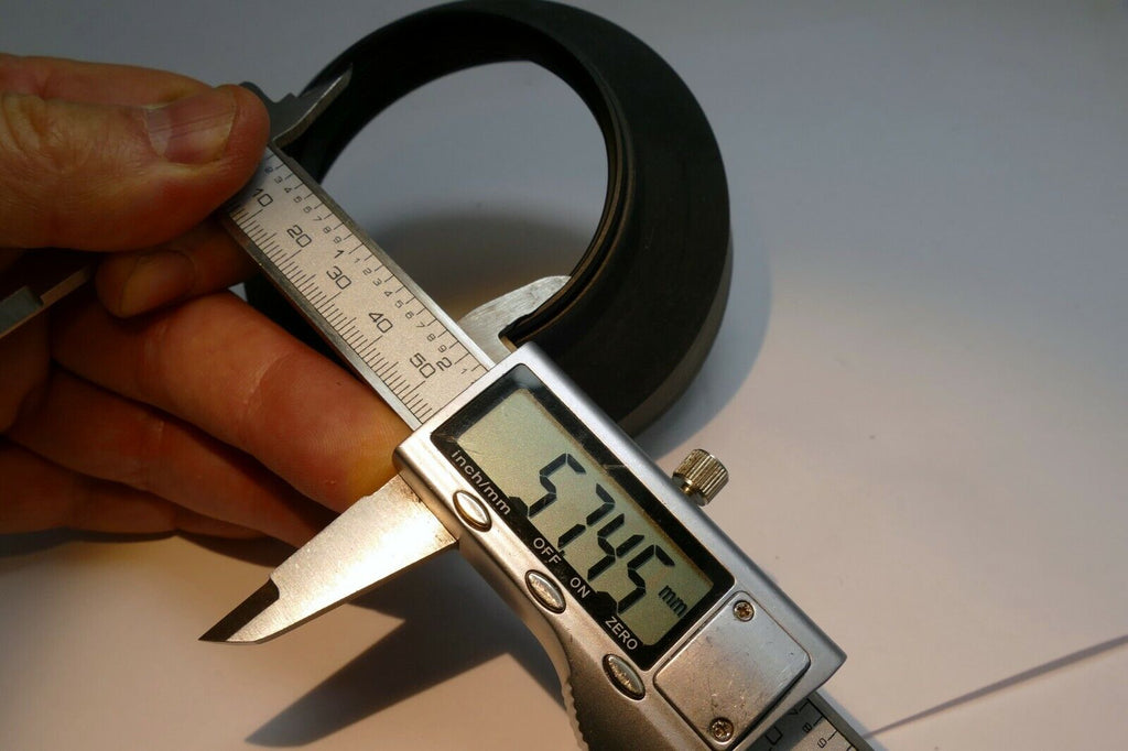 58mm Rubber Lens Hood Shade double threaded Female Threads