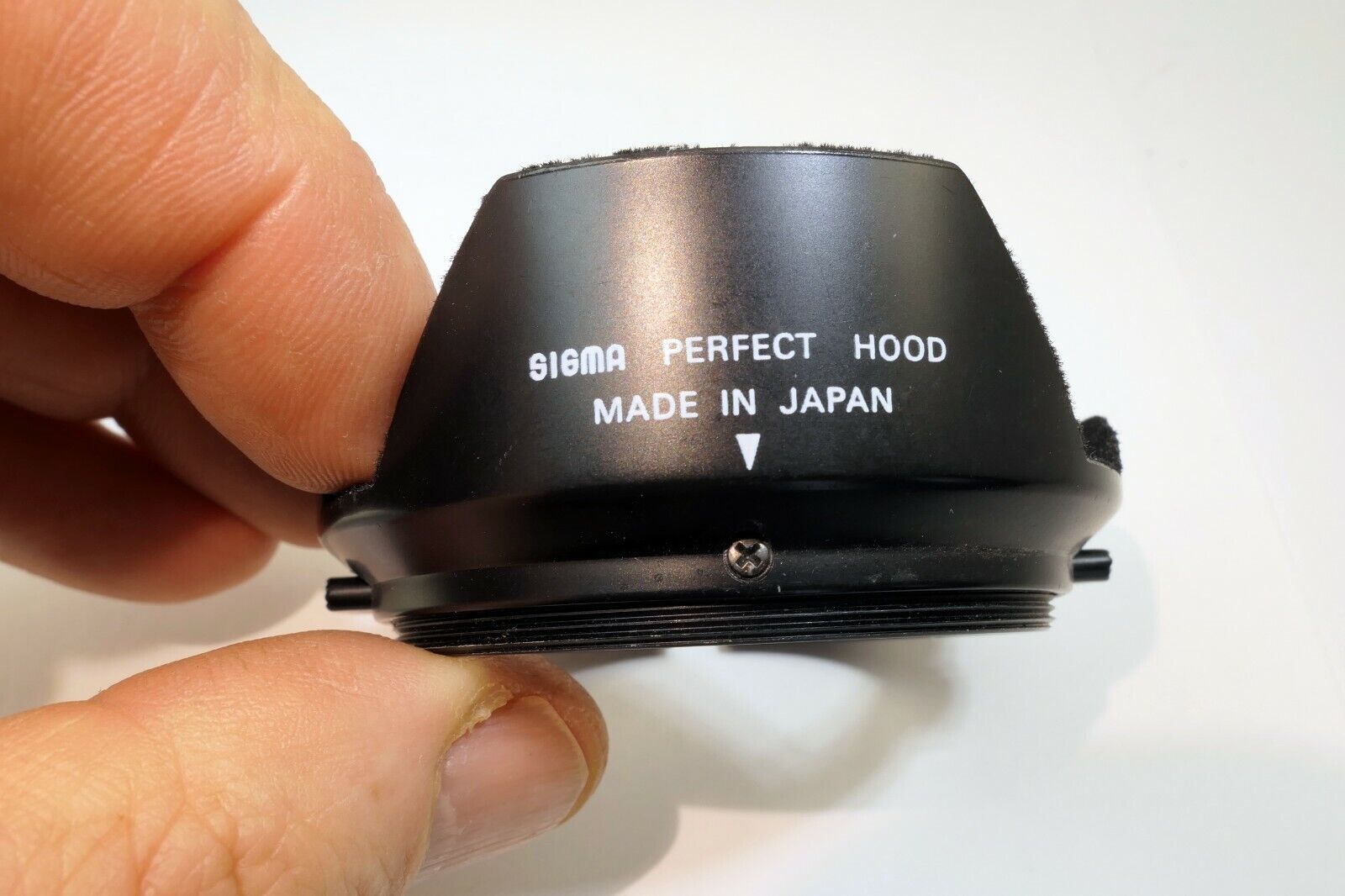 Sigma 52mm Snap On Lens Hood SHADE for 28mm f2.8 mini wide manual focus