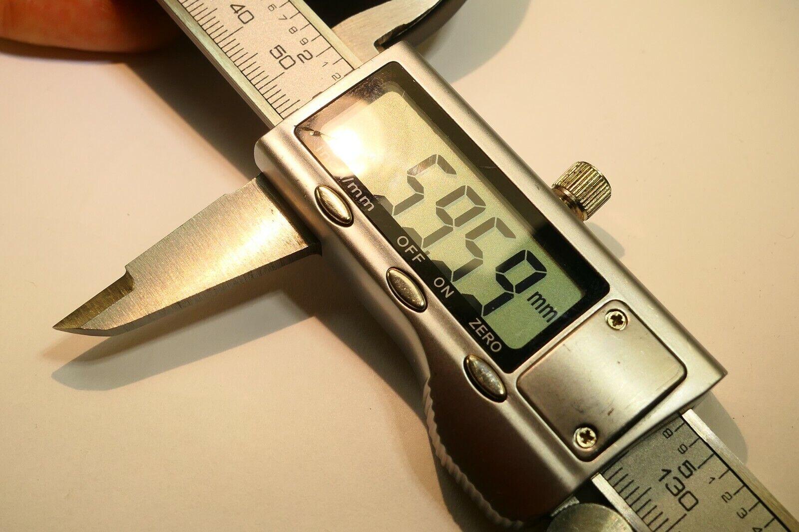 Lentar  58mm  Front Lens Cap plastic slip on type Metal