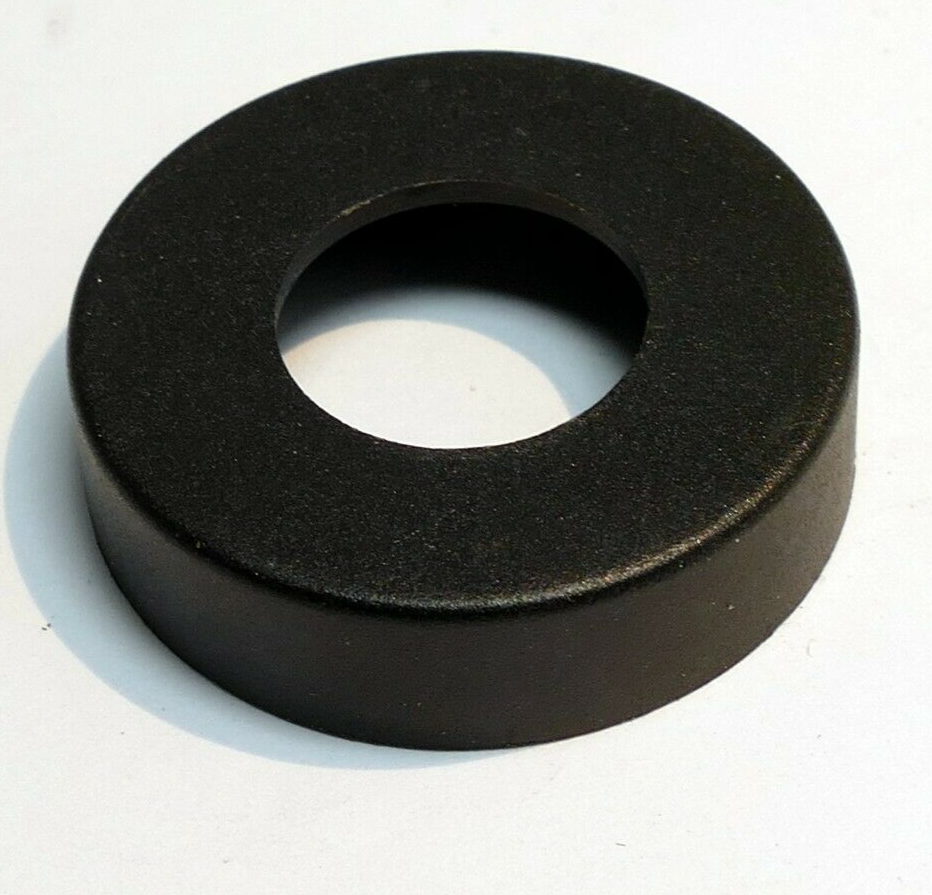 32mm ID round rigid plastic eye piece cup for camera missing ring