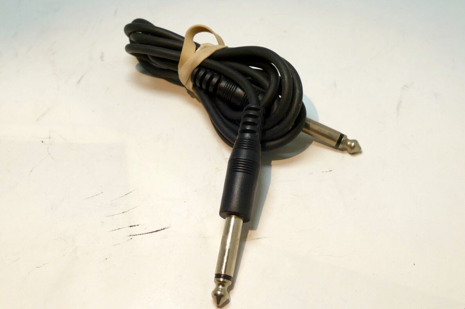 3ft 1/4inchinch MONO TRS Phono Cable  Male to Male