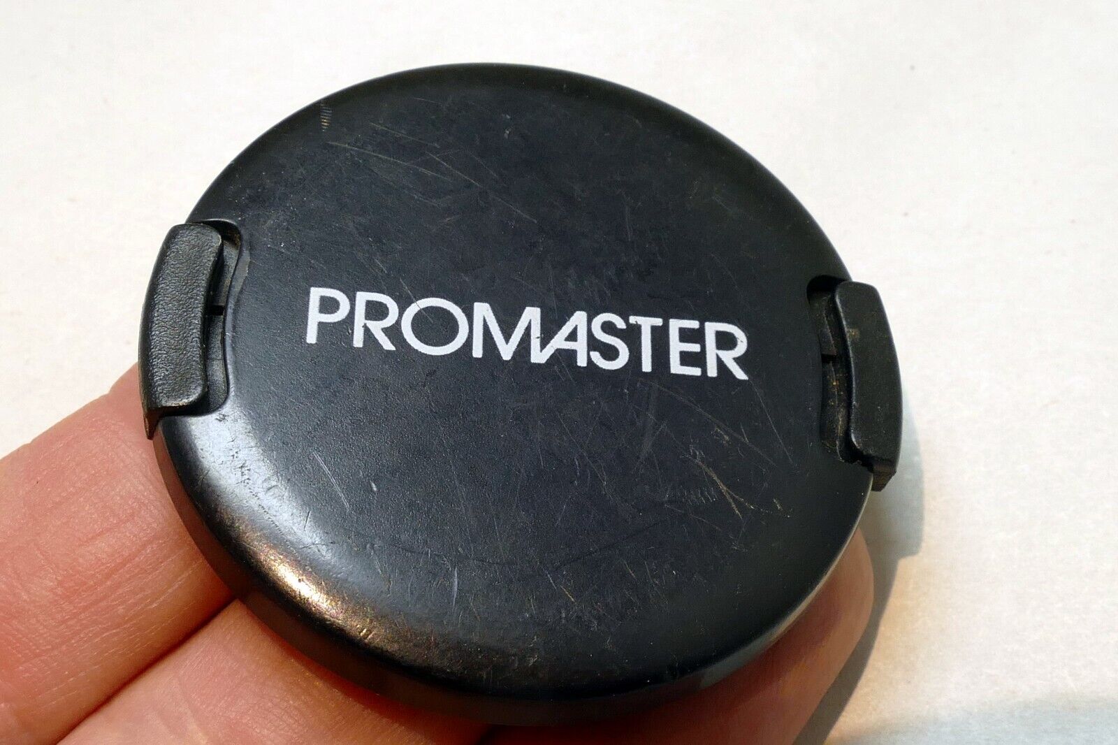 Promaster 52mm lens front cap (snap on type)