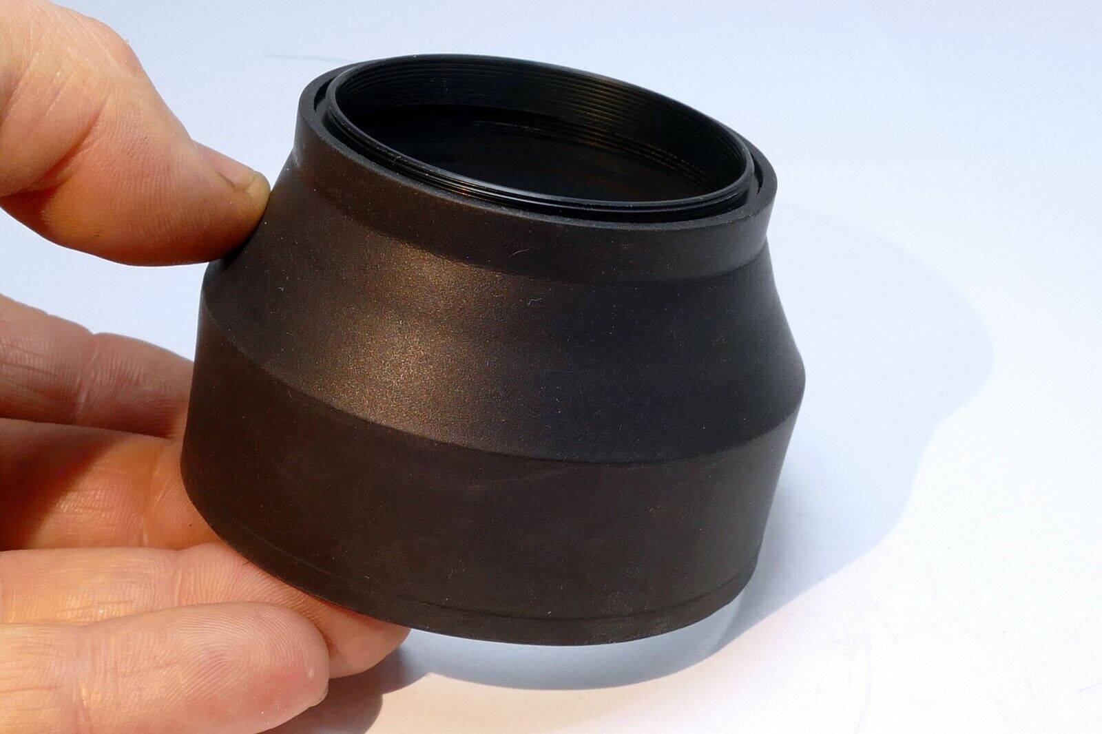 52mm screw in  Rubber Lens Hood Shade for telephoto 135mm  f2.8  lenses