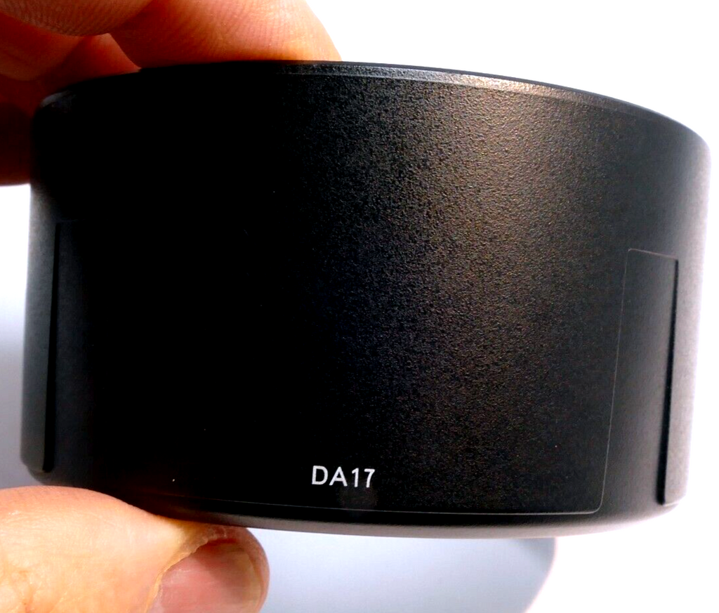 Tamron DA17 Lens Hood Shade for  70-300mm f/4-5.6 LD Lens tele macro with 62mm r
