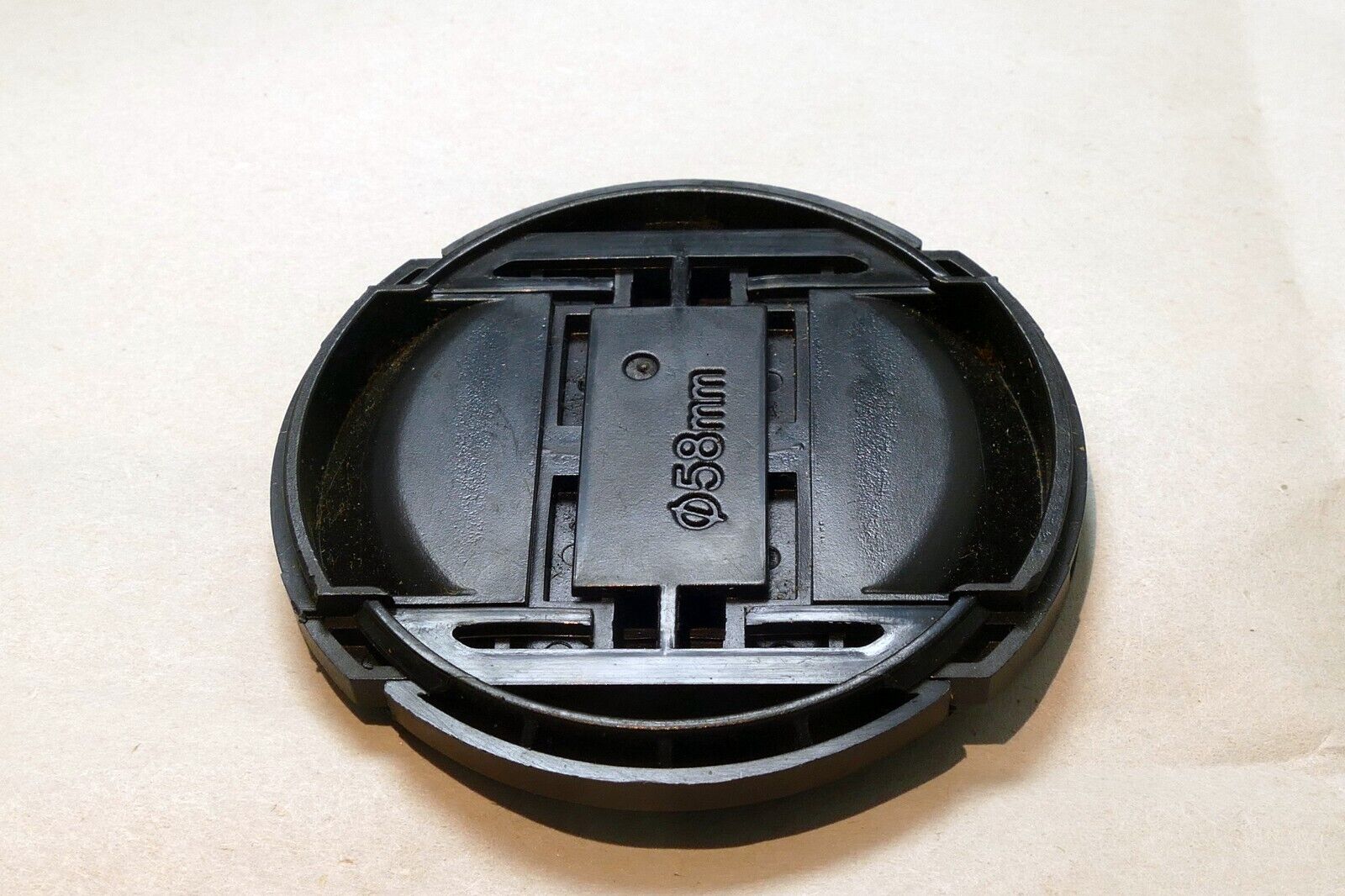 Lens Front Cap 58mm for 18-55mm (snap on type)