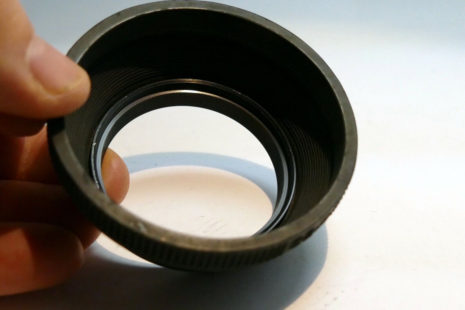 52mm rubber lens hood shade for normal 50mm f1.8 to medium telephoto 85mm f2.8