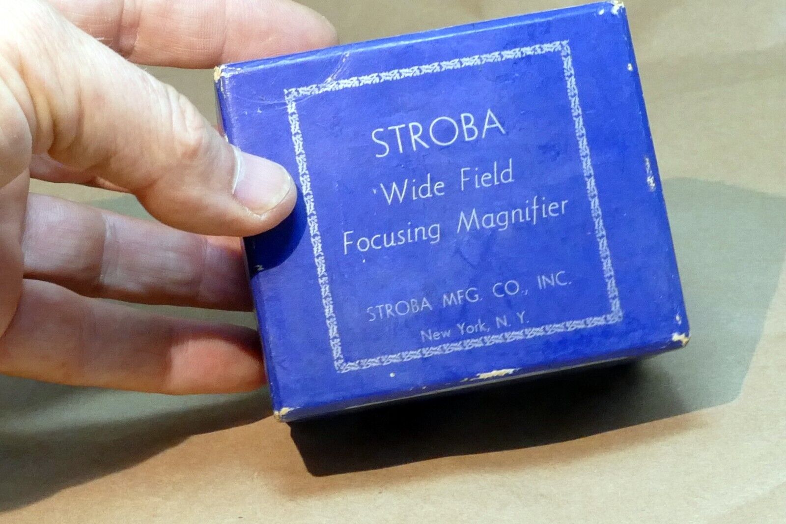 An Empty Box (only ) for Stroba wide Field Focus Magnifier  MI for Rolleiflex