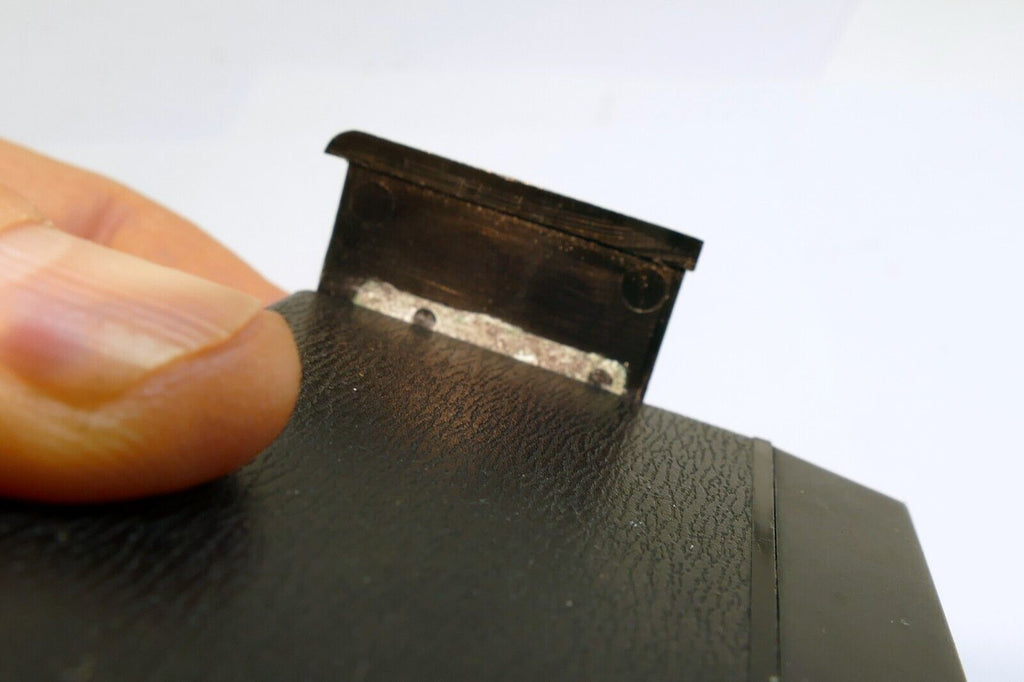 Nissin CA 30 flash for parts or repair AS IS - not working