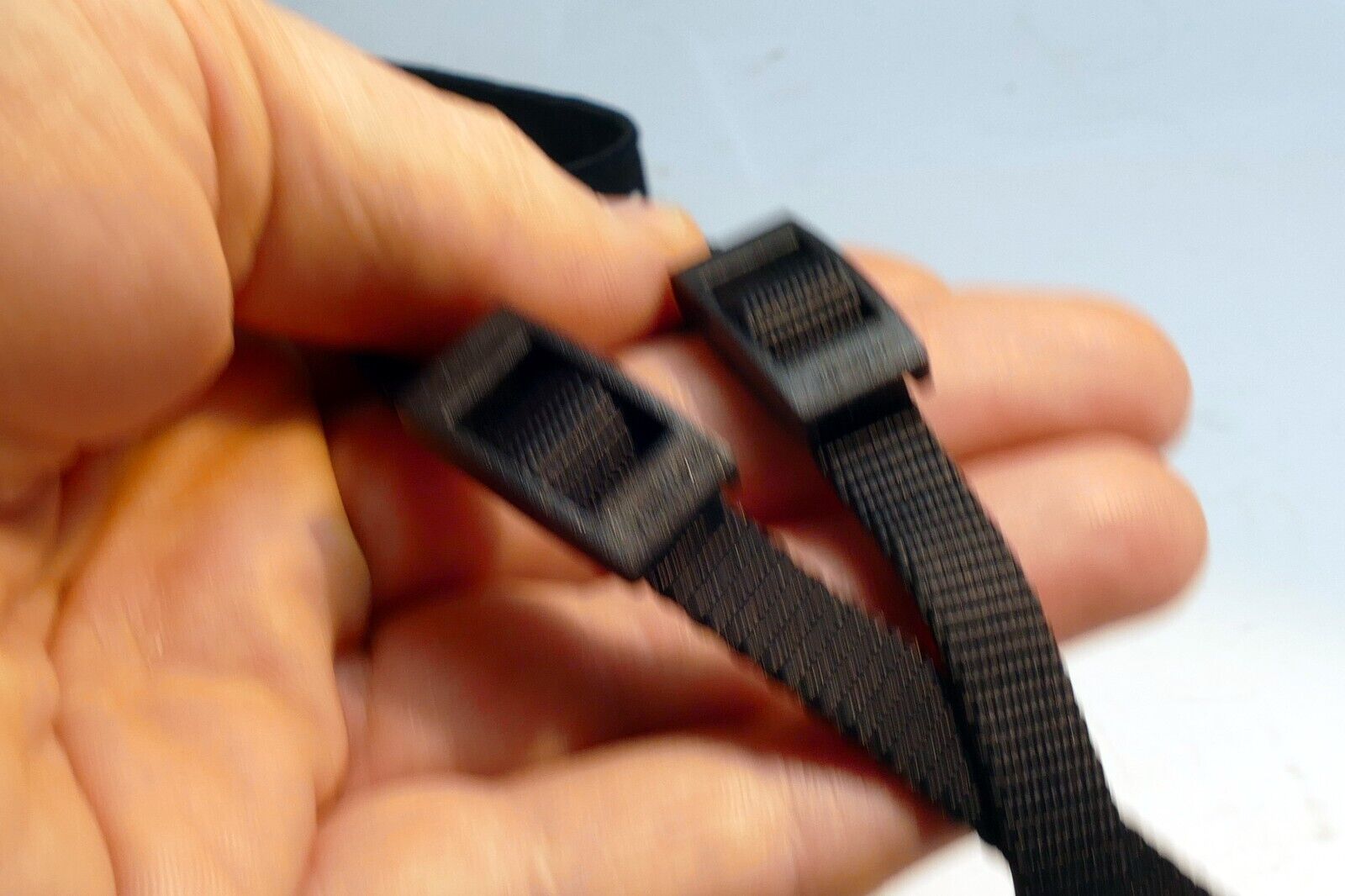 Sony Alpha a7 Shoulder Camera  Strap Nylon canvas -  Genuine OEM