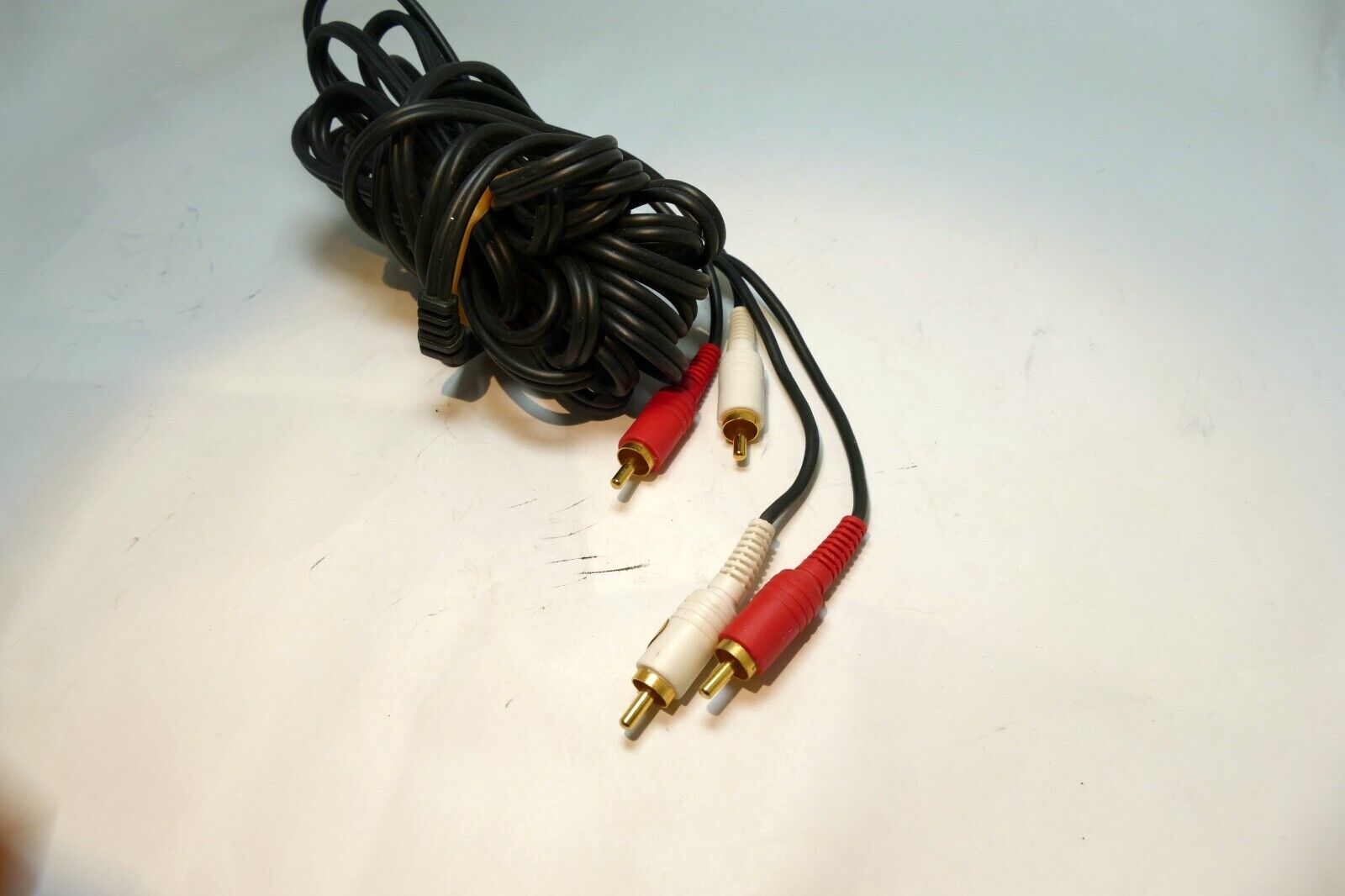 RCA Audio Cable 15  feet  male to male stereo gold plated