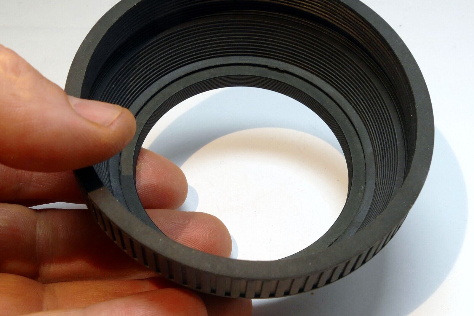 67mm Rubber Lens Hood Shade double threaded telephoto for 200mm