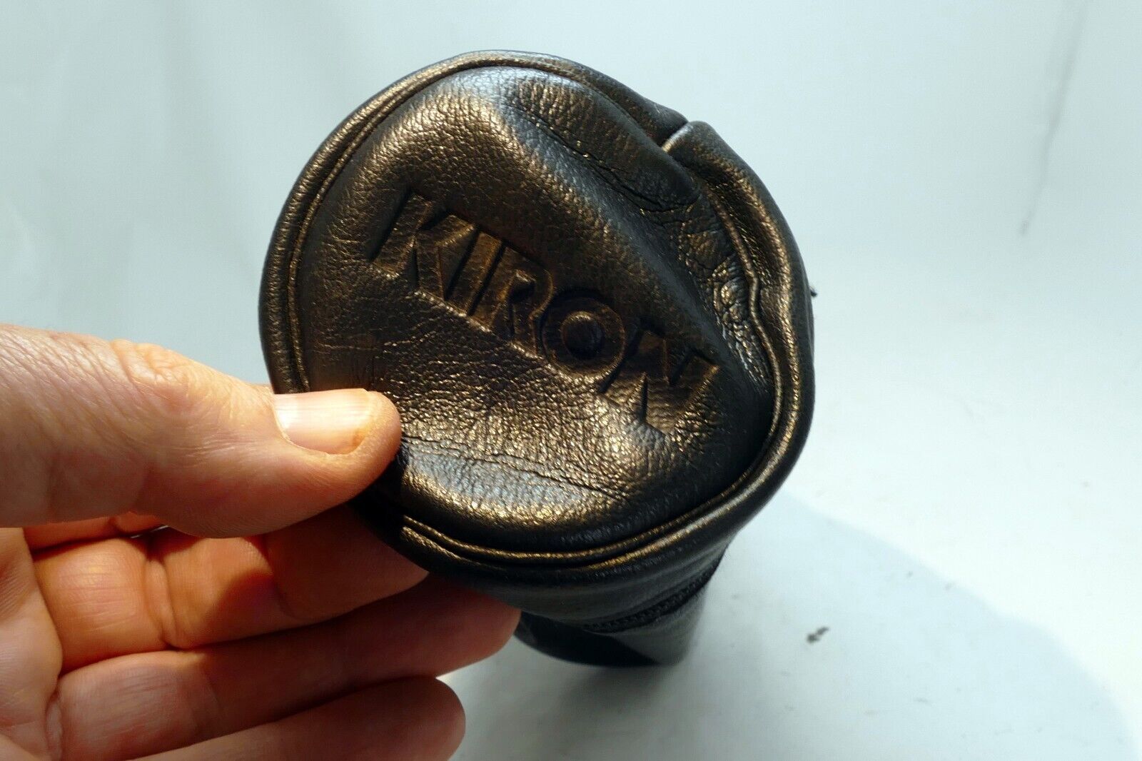 Kiron Soft  Leather Case for 70-150mm f4 lens 105mm