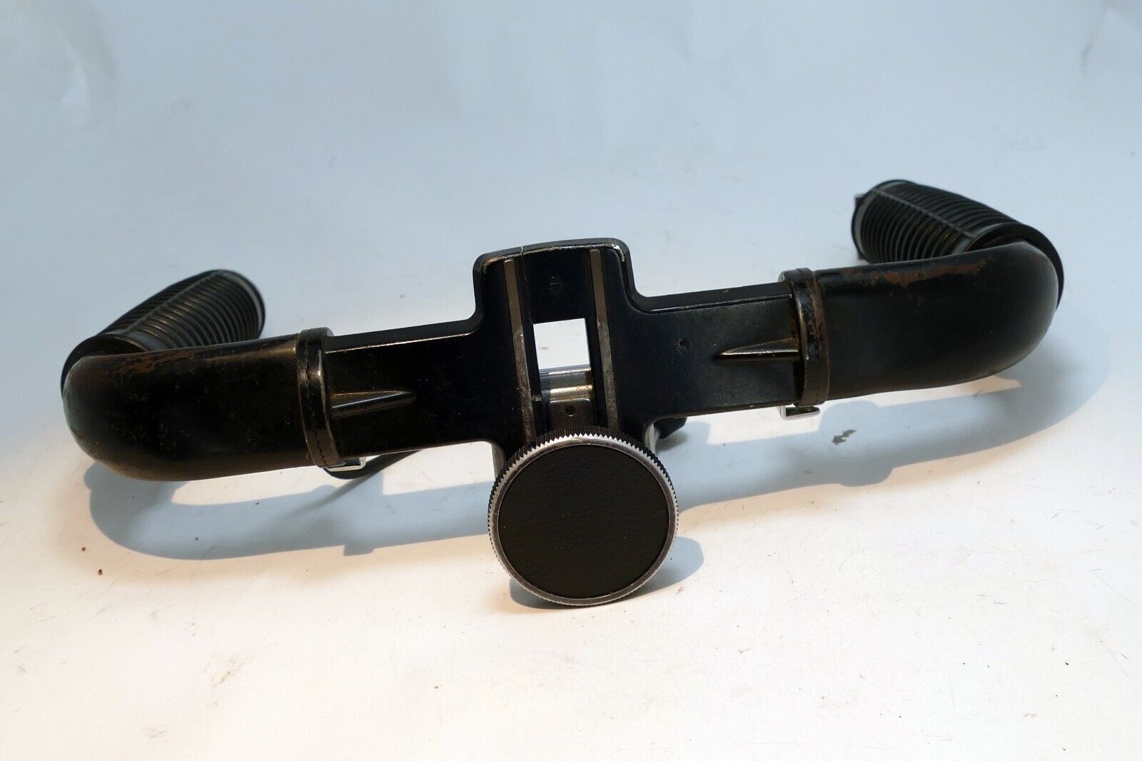 Hasselblad 46132 Double Dual Handgrip for 500 EL and EL/M Flash Bracket Shutter