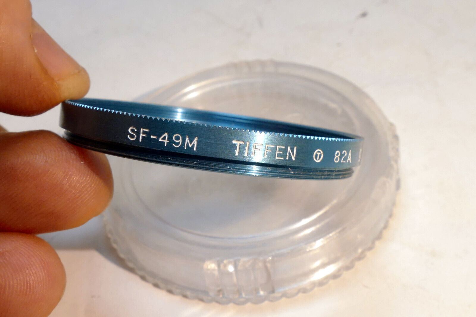 Tiffen 49mm  SF-49M 82A light blue filter threaded (with coating damage)