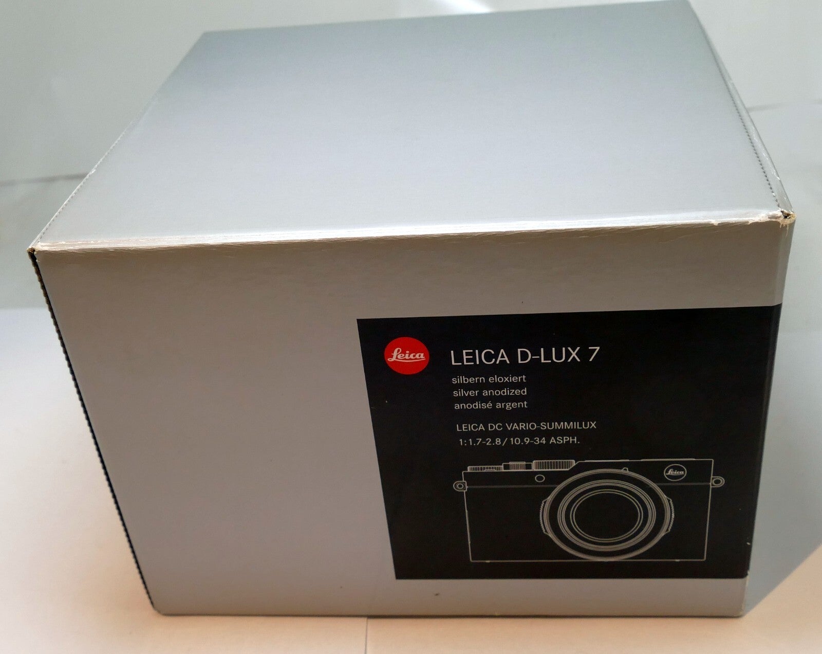 An Empty Box (only ) for  Leica D-LUX 7 19116 Silver U