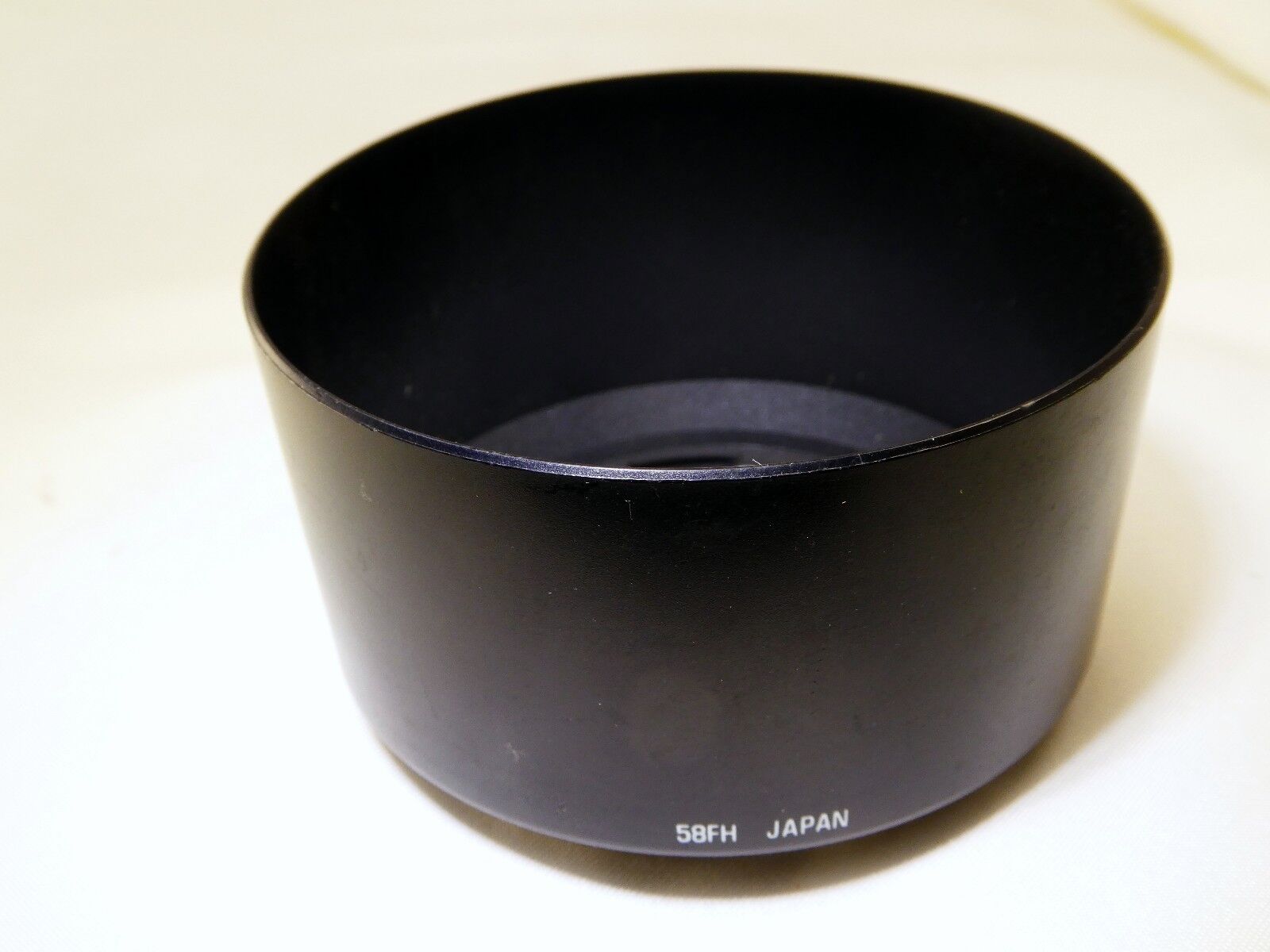 Tamron 58FH Lens Shade 70-210mm f4-5.6 AF & Adaptall