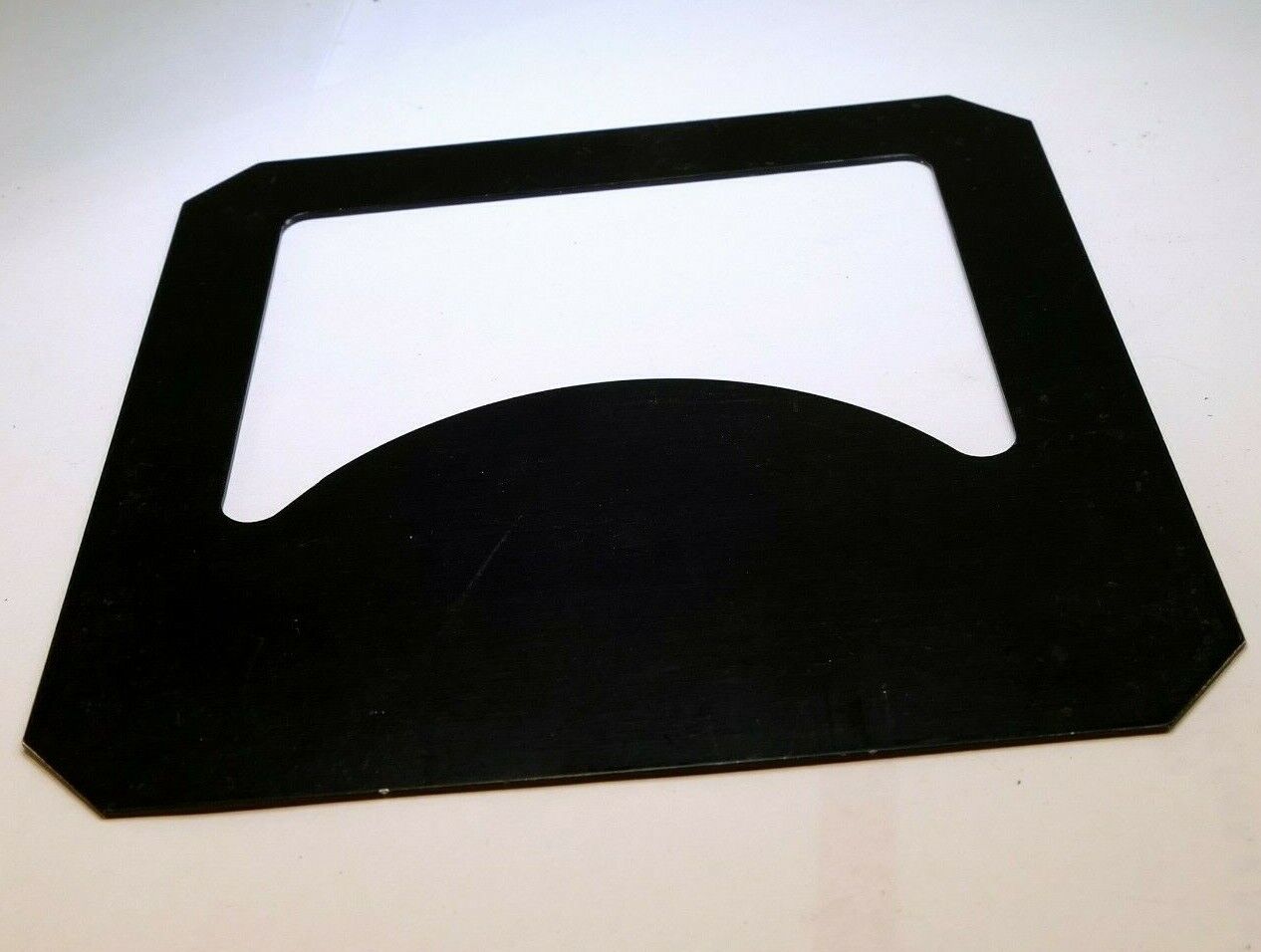 Vignetter  Mask 4.5X4.5" for Lindahl  bellows hood Top arc