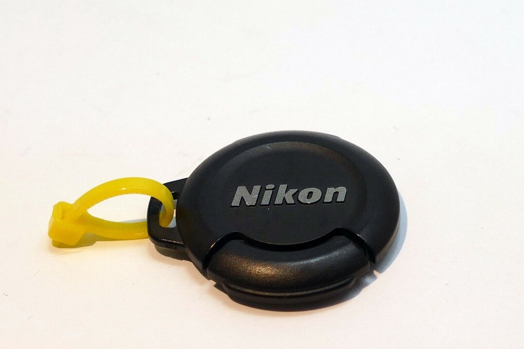 Nikon 28mm Front Lens Cap OEM for Coolpix 950 cameras