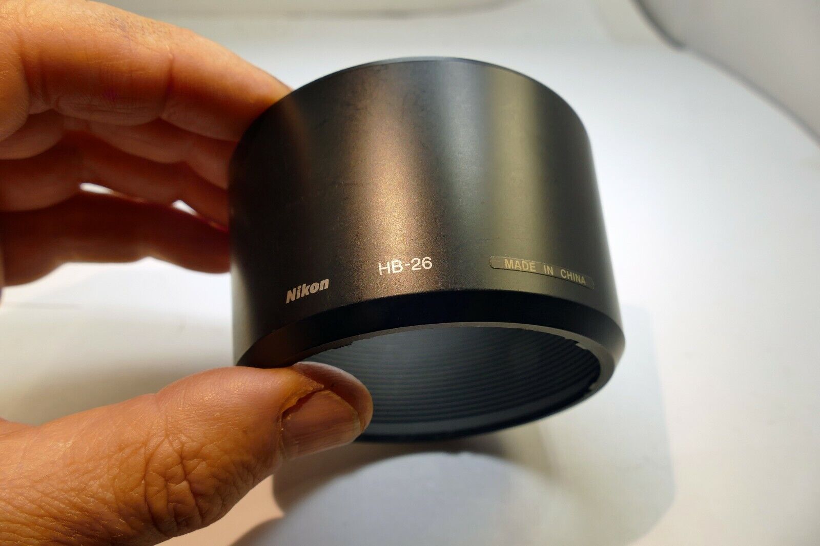 HB-26 Lens Hood Shade for Nikon AF 70-300mm F4-5.6 G HB26 original Genuine OEM