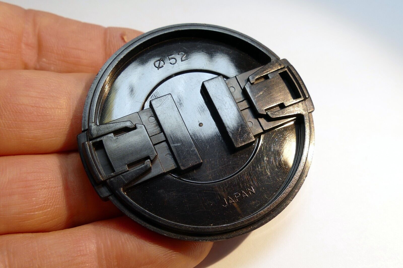 Tokina 52mm snap on type Lens Front Cap for 28mm EL and RMC II - OEM