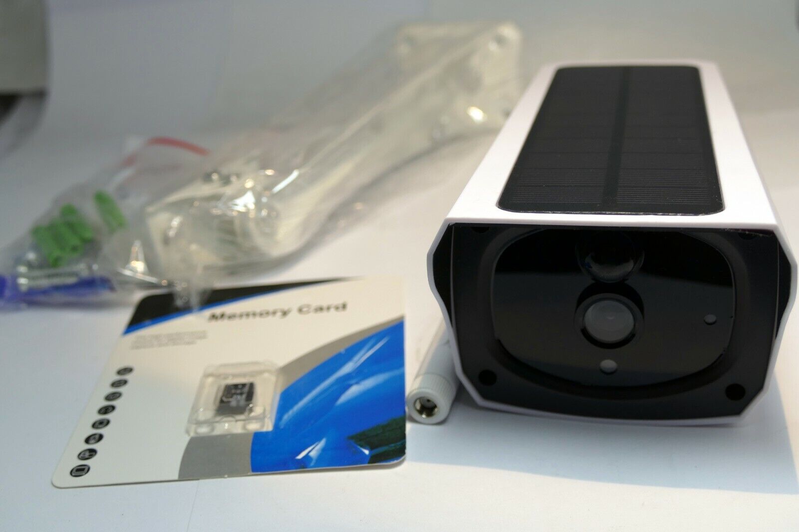 1080P HD Wifi Outdoor Solar Energy IP Camera Wireless Surveillance IR PIR Motion