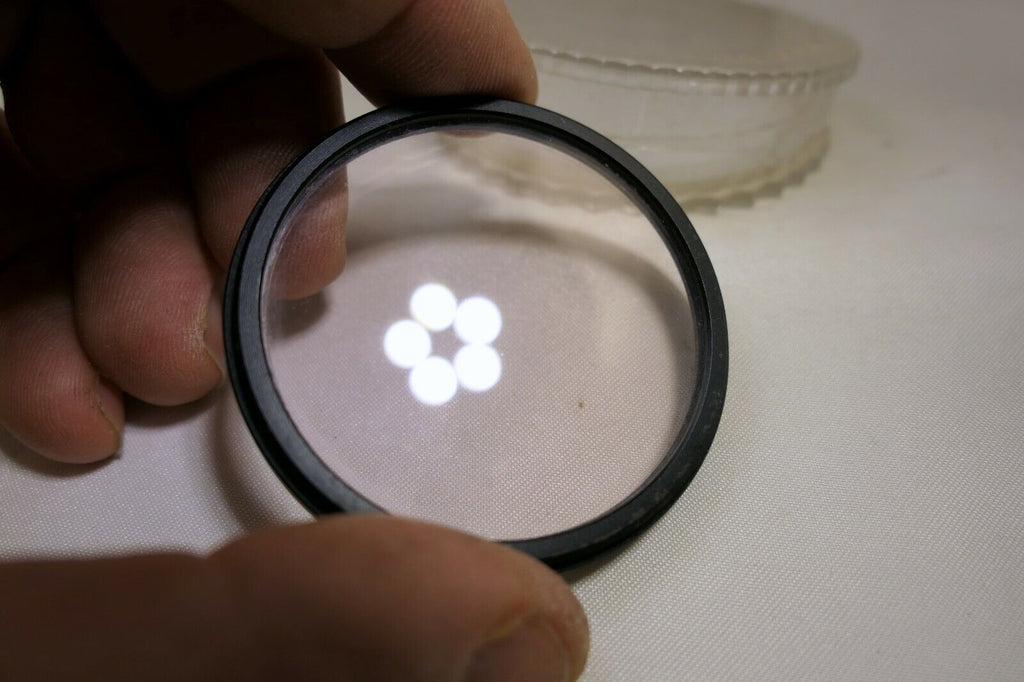 Tiffen 52mm Skylight  1A Lens filter