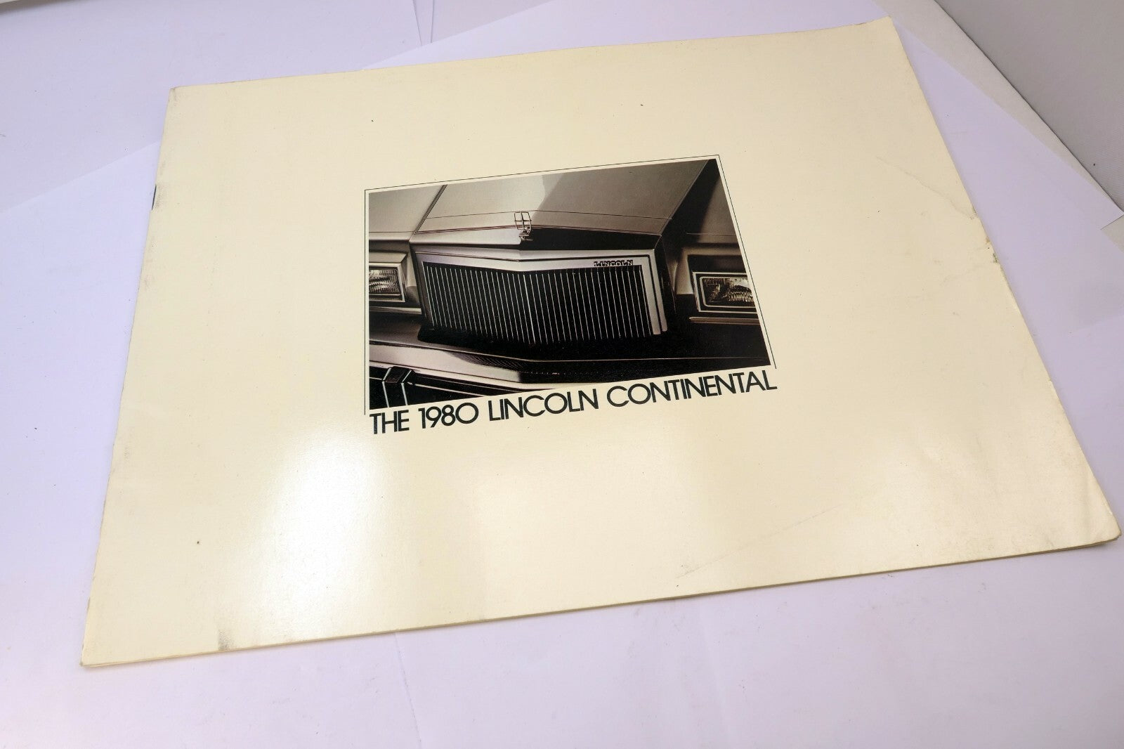 1980 Lincoln Continental Brochure Sales Publicité Ad