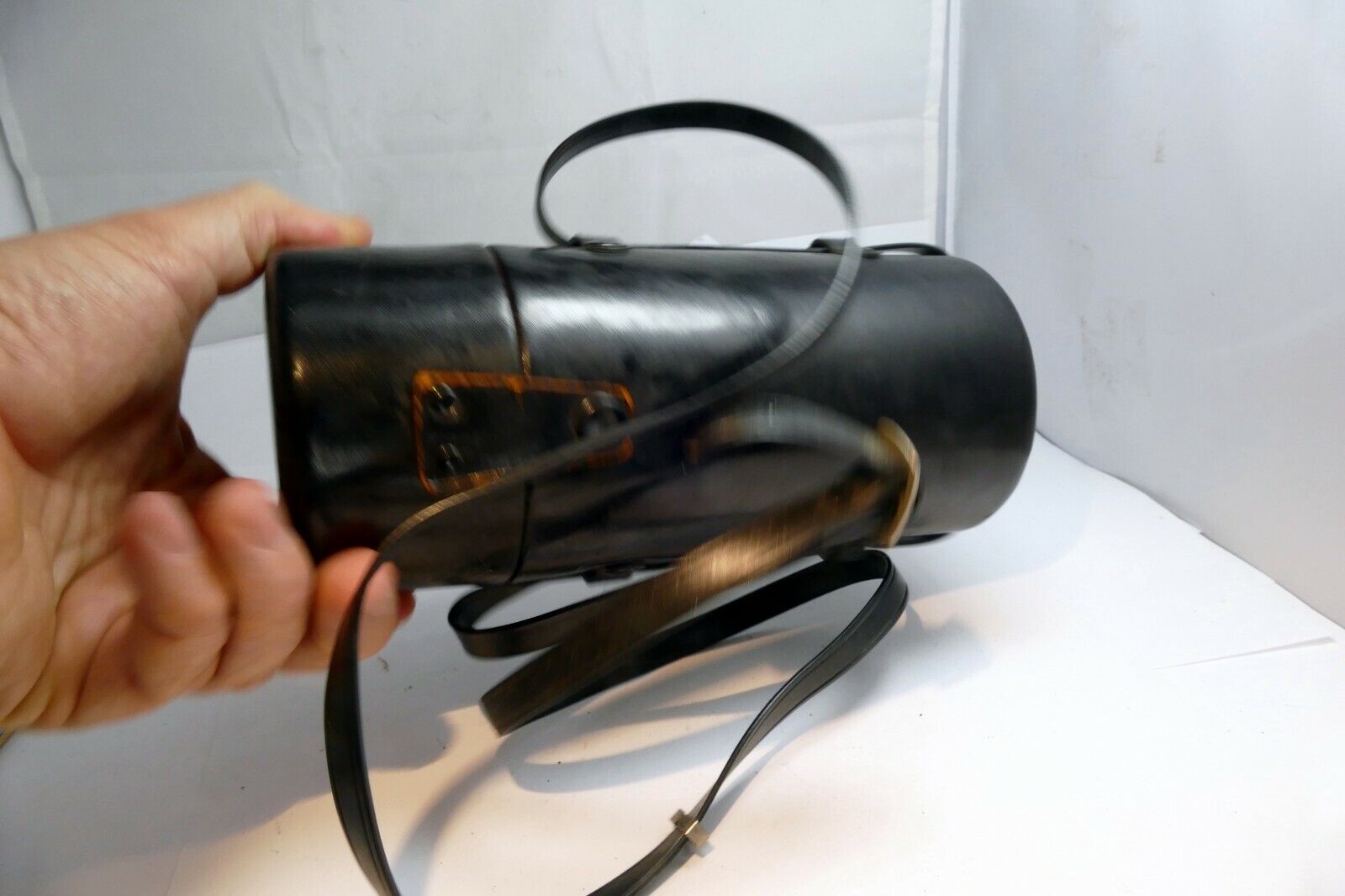 empty hard case for Sun 85-210mm f4.8 lens 70-210mm 8X3X3"