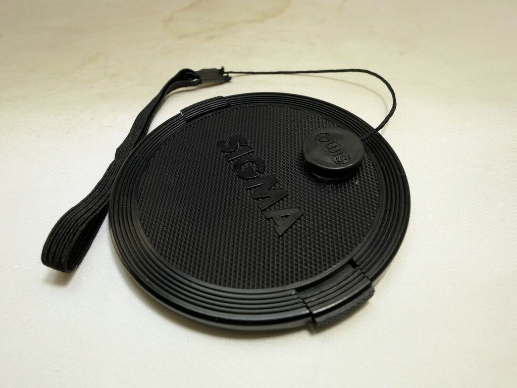 Sigma  72mm Lens Front Cap snap on with keeper string type for APO