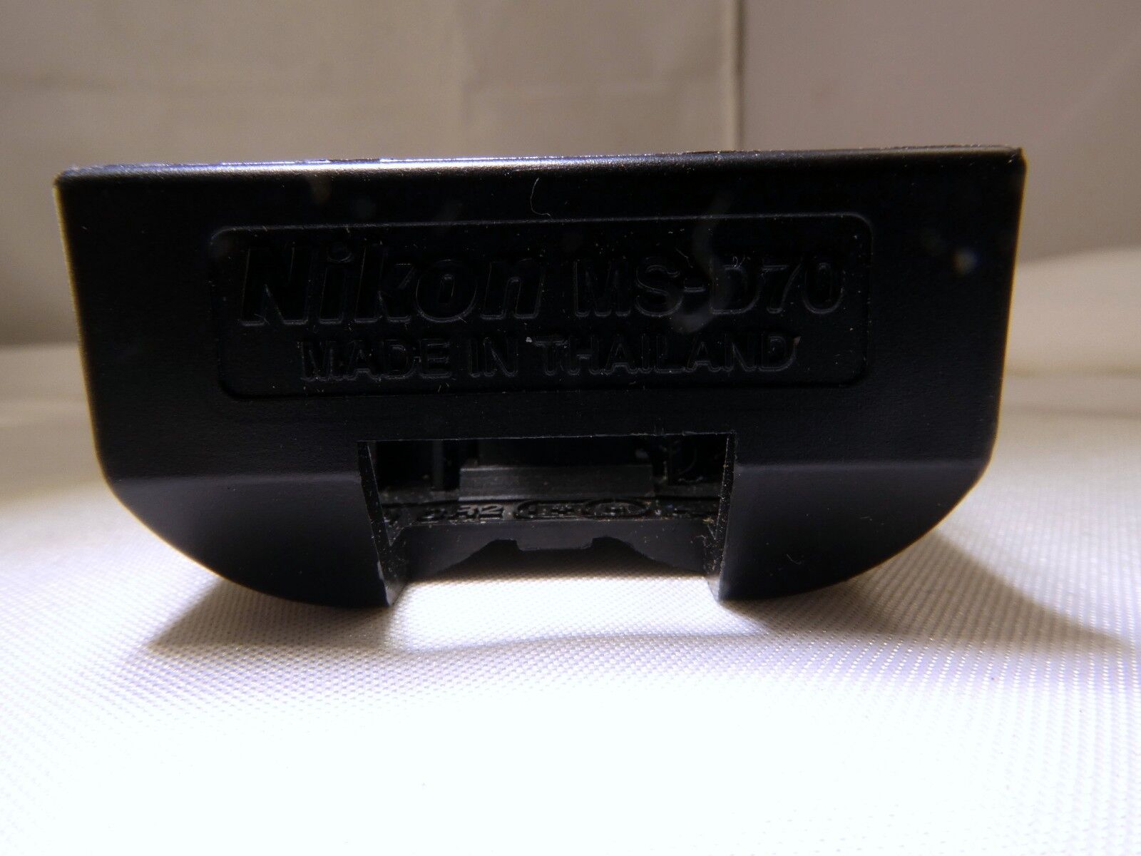 CR2 Battery Storage Holder MS-D70 EN-EL3 for Nikon  D100 D200 D90