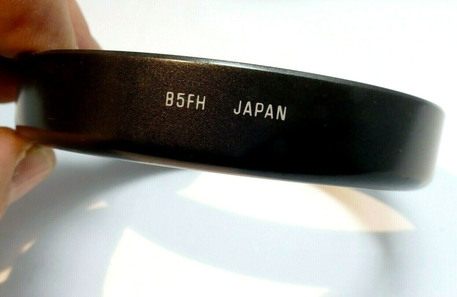 Tamron B5FH Lens Hood Shade 28-200mm F3.8-5.6 Aspherical  (72mm rim)