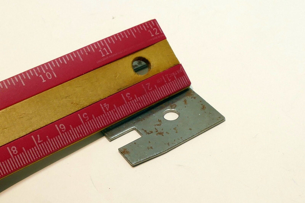 Metal tie Plates 30X44mm