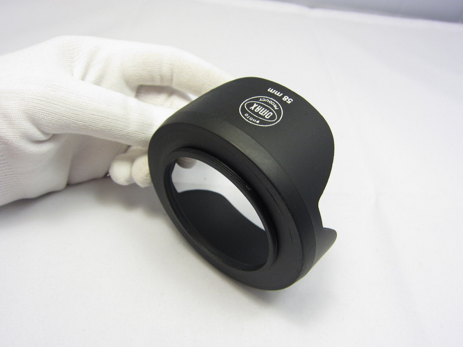 OMAX Plastic 58mm Screw In Flower Petal Lens Hood  N101047