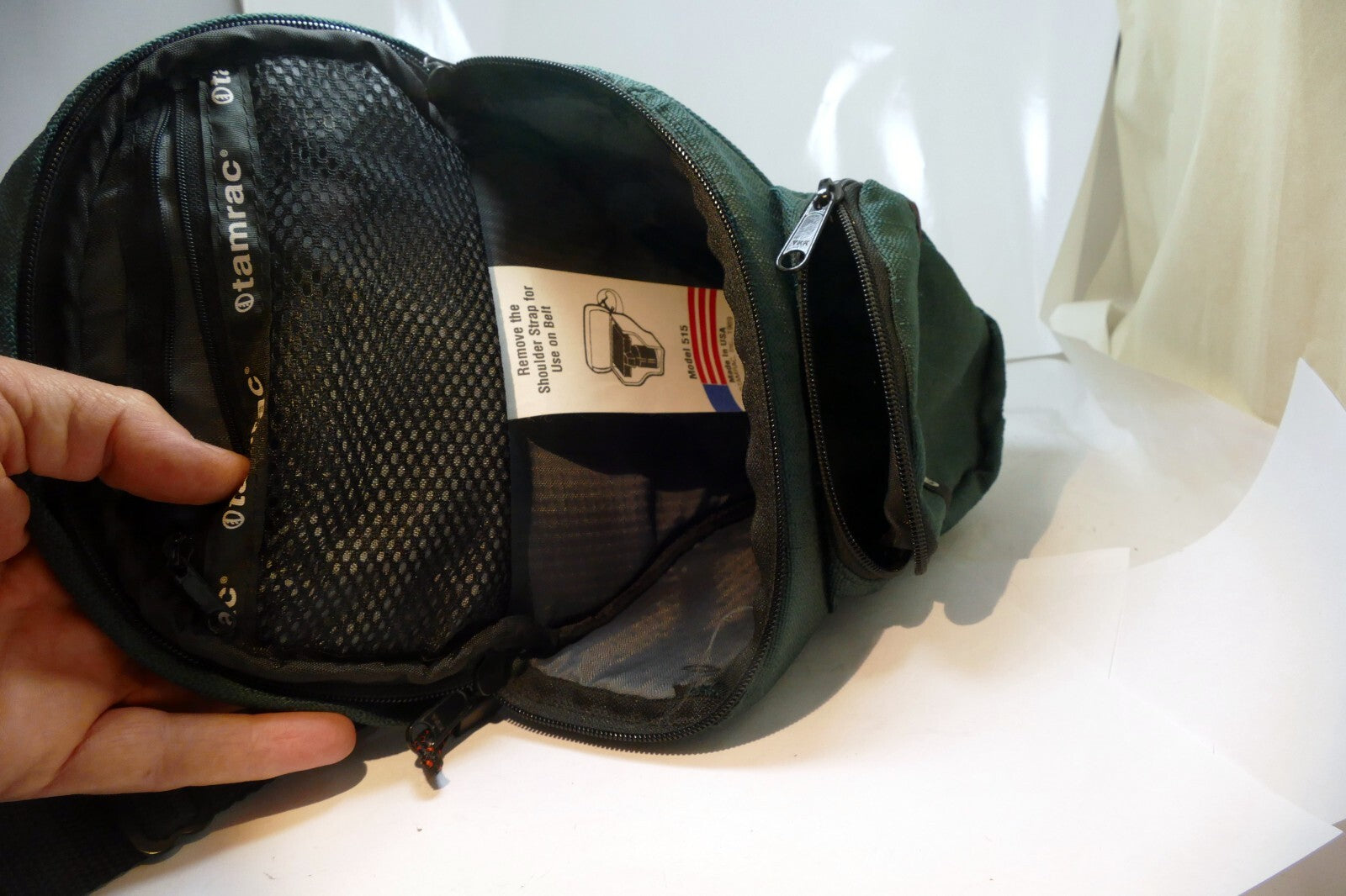 Tamrac Soft Medium Size Camera case for Canon T8i T7i T6i digital rebel