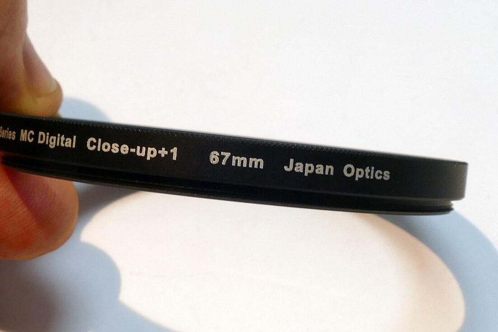 Ultimax  67mm Lens Filter +1 macro close-up filter Studio series MC Digital