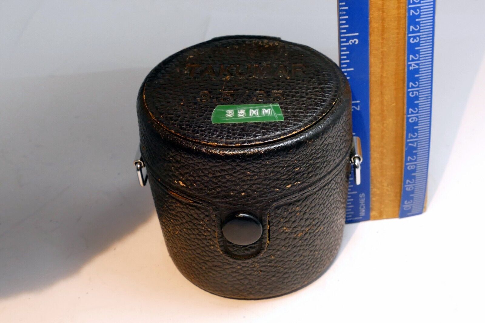 Pentax  Takumar 35mm f3.5 Hard Protective Lens Case M42 Genuine 28mm