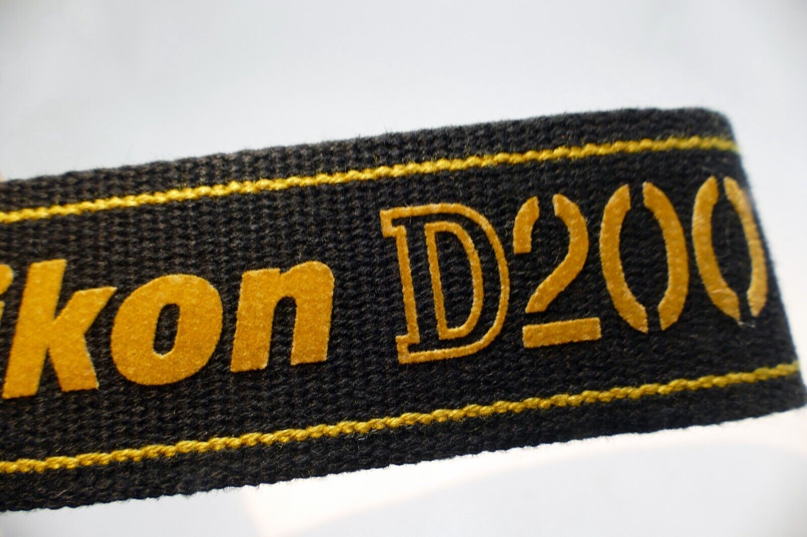 Nikon D200 AN-DC200 Shoulder neck Strap for D200 camera - Genuine OEM