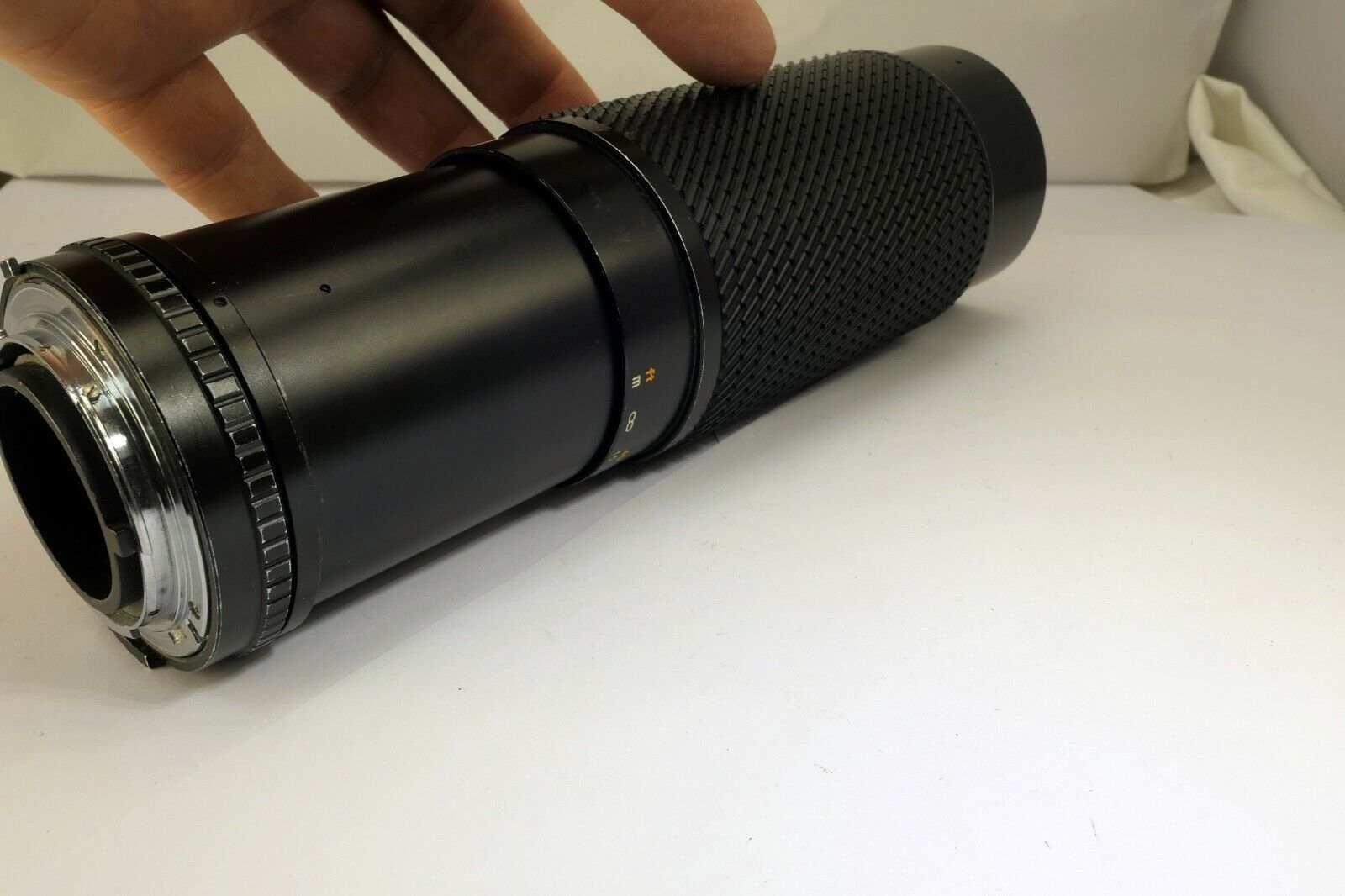 Tokina 75-300mm f4.5-5.6 Ai-s Lens for Nikon  Parts Repair AS IS aperture stuck