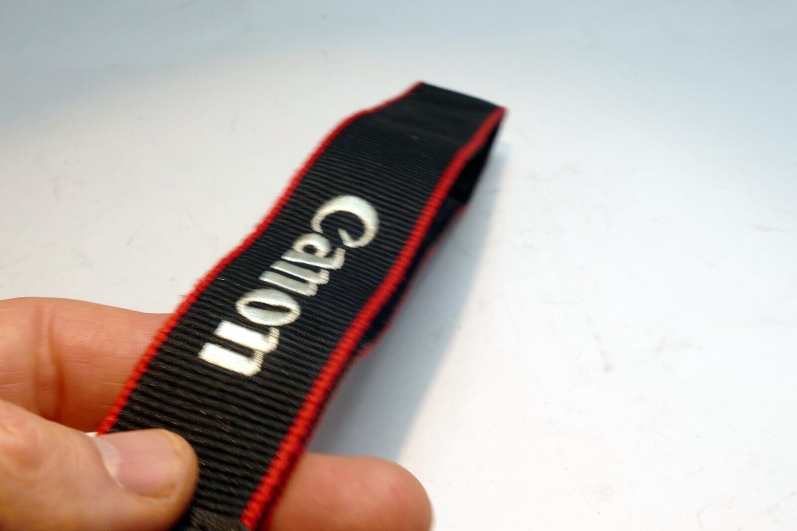 Canon EOS Digital Camera Neck Shoulder Strap 3cm wide embossed knitted Genuine