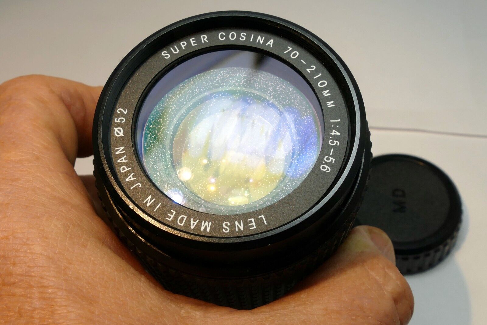 Cosina 70-210mm f4.5-5.6 MD Lens Telephoto w Haze inside - AS IS Parts or Repair